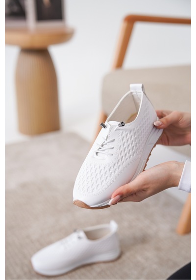 Daxtors D0155 Günlük Ortopedik Kadın Sneaker Spor Ayakkabı Beyaz