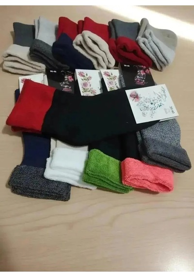 Efemicgiyimstore Bayan Kışlık Uzun Konç Katlamalı Çok Renkli Kıvrık Havlu Çorap 12'li Paket Efemicgiyimstore Bayan Kışlık Uzun Konç Katlamalı Çok Renkli Kıvrık Havlu Çorap 12'li Paket