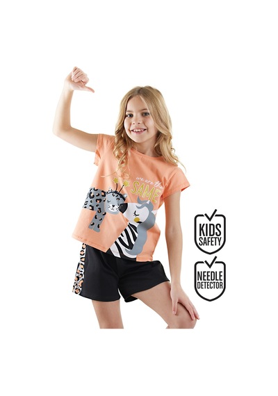 Zebra ve Leo Kız Çocuk T-shirt Şort Takım