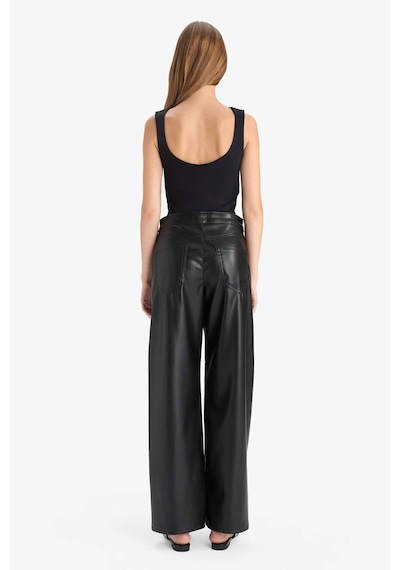 Defacto Wide Leg Fermuarlı Normal Bel Standart Boy Suni Deri Pantolon G1048ax25aubk81 Siyah