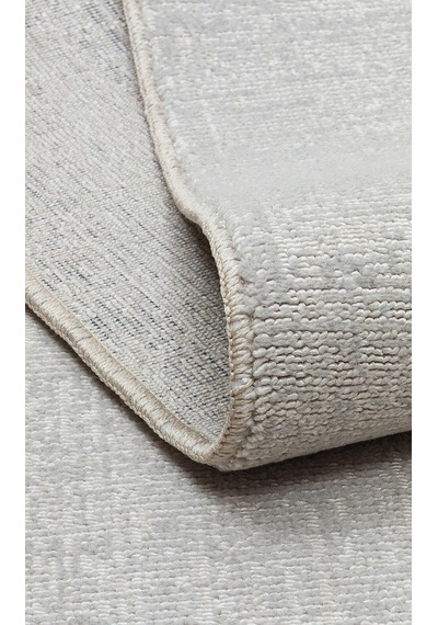 Eko Halı Kalaharı Klh Plain Silver Özel Dokuma Tekniği İle Üretilen Modern Sade Desenli Makine Halısı