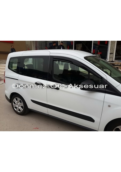 Ford Courier Mügen Cam Rüzgarlığı 2014-2018 Arası 2 Li Ithal N11.6265