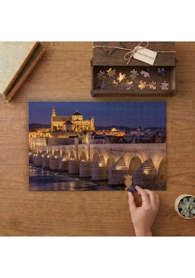 Kurtuba Camii-katedrali Tasarımı 240 Parça Ahşap Puzzle Ahşap Kutuda Mpy40003