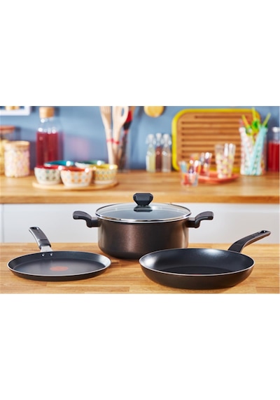 Tefal Titanyum 1x Simplecook Difüzyon Tabanlı Krep Tava 25 CM Siyah