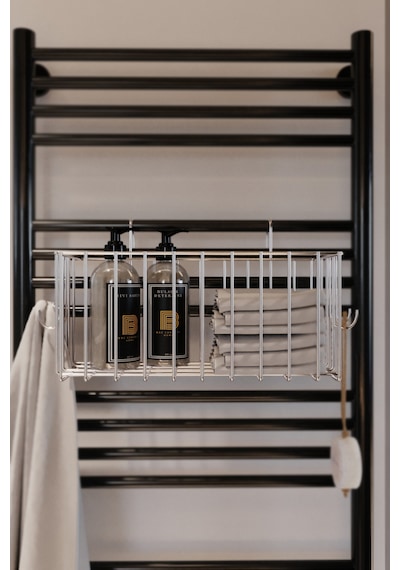 Kancalı Banyo Havlupan Askısı Fönlük Havluluk Banyo Aksesuarı Düzenleyici Banyo Rafı Gümüş