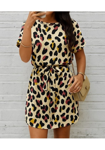 Efnaz Style Kadın Kısa Kollu Yuvarlak Yaka Beli Kuşaklı Geometrik Desenli Süprem Elbise Leopar Efnaz Style Kadın Kısa Kollu Yuvarlak Yaka Beli Kuşaklı Geometrik Desenli Süprem Elbise Leopar