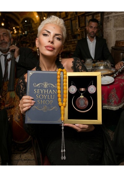 Özel Tasarım Kitap Kutulu Kadın Bakır Takı Seti Ve Tesbih Kombini - Kolye Küpe Bileklik Yüzük 5 Parça Otantik Şık Hediyelik - Doğum Günü Yıl Dönümü Anneler Günü Kadınlara Özel Gösterişli Hediye - N-00032 Özel Tasarım Kitap Kutulu Kadın Bakır Takı Seti Ve Tesbih Kombini - Kolye Küpe Bileklik Yüzük 5 Parça Otantik Şık Hediyelik - Doğum Günü Yıl Dönümü Anneler Günü Kadınlara Özel Gösterişli Hediye - N-00032