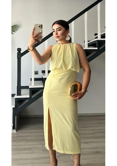 Butter Yellow Önden Yırtmaçlı Büzgülü Elbise Sarı