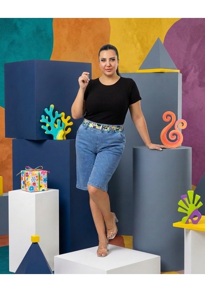 Büyük Beden Kemerli Yüksek Bel Bol Kesim Diz Üstü Denim Kadın Şort Mavi