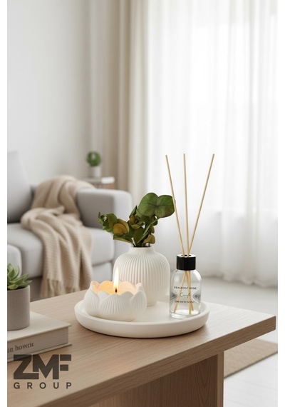 Hediyelik Tepside İskandinav Vazo Bebek Pudrası Kokulu Lotus Mum Ve Oda Kokusu Beyaz