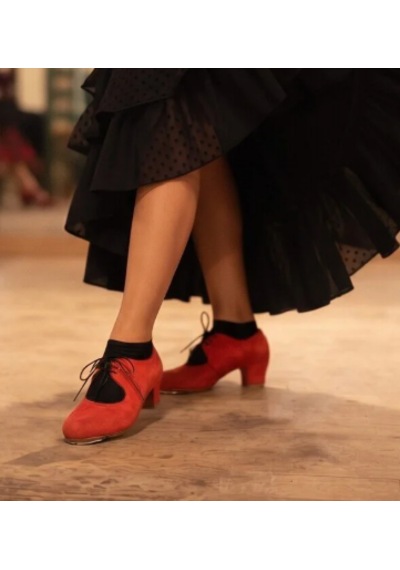Bitangosu "flamenkonun Ateşi" Flamenko Ve Dans Ayakkabısı 5.5 Cm Topuk Boyu - Kırmızı/siyah Biyeli, Ahşap Ve Çivili Taban Kırmızı Kadife Bitangosu "flamenkonun Ateşi" Flamenko Ve Dans Ayakkabısı 5.5 Cm Topuk Boyu - Kırmızı/siyah Biyeli, Ahşap Ve Çivili Taban Kırmızı Kadife