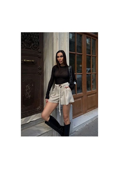 Nido Moda Kadın Örgü Kemerli Pileli Mini Şort Bej