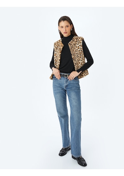 Koton Yuvarlak Yaka Kolsuz Leopar Desenli Suni Kürk Yelek Deve Tüyü Desenli 5wak20363ew Camel Koton Yuvarlak Yaka Kolsuz Leopar Desenli Suni Kürk Yelek Deve Tüyü Desenli 5wak20363ew Camel