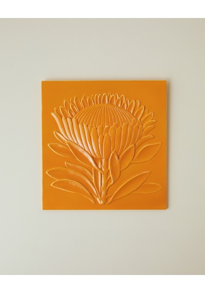 Mayra Polyresin Duvar Aksesuarı 20x20 Cm Turuncu