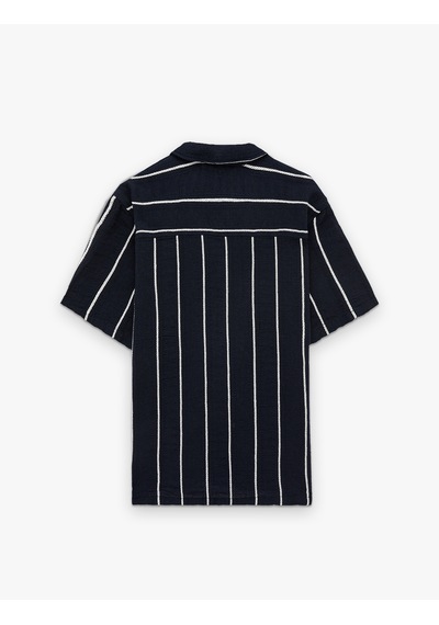 Koton Regular Fit Devrik Yaka Pamuklu Kısa Kollu Çizgili Gömlek Beyaz Çizgili 6sam60035hw