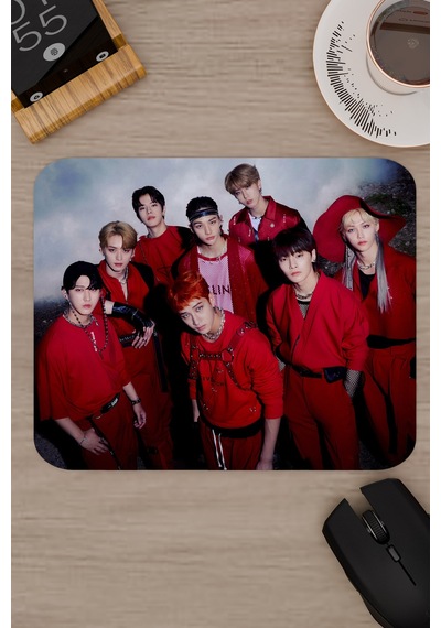Stray Kids V2 22x18 Gaming Kauçuk Kaymaz Taban Mouse Pad Fare Altlığı