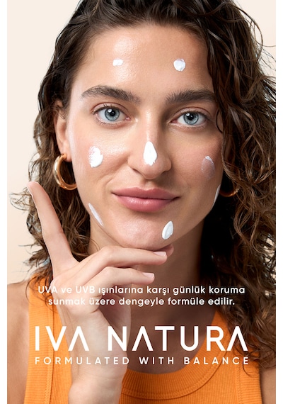 İva Natura Organik Mineral Filtreli Spf 50 Güneş Kremi Çinko Oksit İçerikli Hassas Ciltler İçin 30 Ml