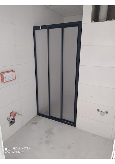 Nokta Duşakabin Teknesiz Plastik Camlı Duşakabin İki Duvar Arası 1 Sabit 2 Hareketli 3 Lü Panel Şeffaf