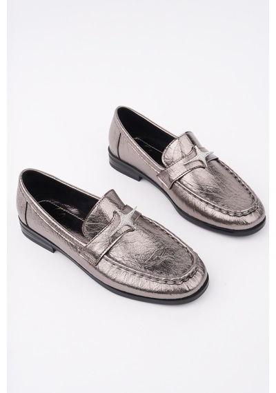 Muggo Arrow Tokalı Kadın Günlük Loafer Ayakkabı GÜMÜŞ