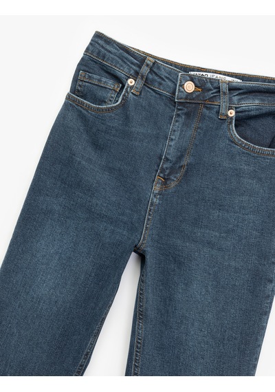 Koton Yüksek Bel Dar Kalıp Düğmeli Cepli İspanyol Paça Crop Jean Pantolon - Flare Jeans Koyu İndigo 6wal40038md Dark Indigo Koton Yüksek Bel Dar Kalıp Düğmeli Cepli İspanyol Paça Crop Jean Pantolon - Flare Jeans Koyu İndigo 6wal40038md Dark Indigo