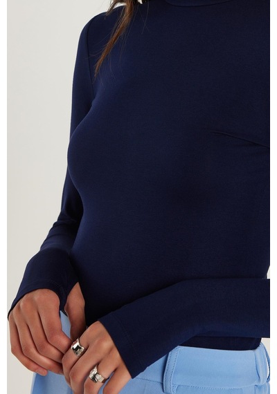 Tudors Kadın Regular Fit Klasik Kesim Viskon Kumaş Balıkçı Yaka Lacivert Bluz -34619 Lacivert