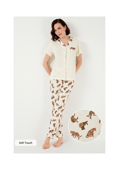 Lela Regular Fit Gömlek Yaka Kısa Kollu Bayan Pijama Takımı 65740102 Bej