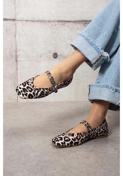 Shoetek Czeslawa Kadın Babet Önden Bantlı Pimli Desenli Leopar LEOPAR