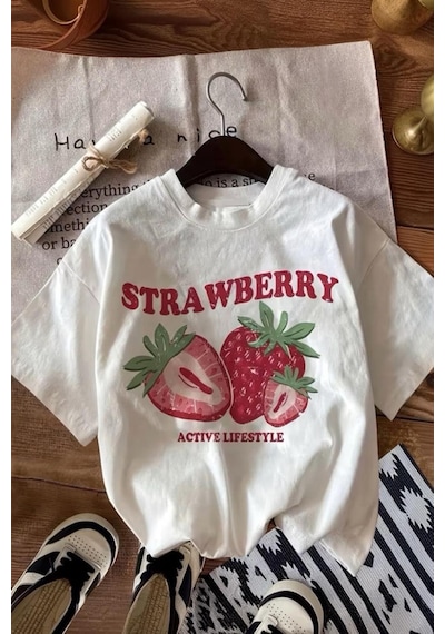 Strawberry Active Lifestyle Bisiklet Yaka Eskitme Baskılı Rahat Kesim Tişört Beyaz