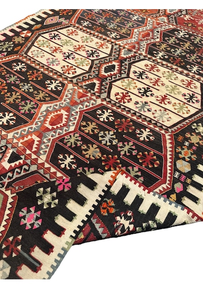 El Dokuma Malatya Akçadağ Kilimi Çift Kanat 155x300 Kök Boya %100 Yün Kilim El Dokuma Malatya Akçadağ Kilimi Çift Kanat 155x300 Kök Boya %100 Yün Kilim