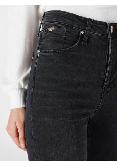 Colins 797 Adel Flare Fit Genişleyen Paça Siyah Kadın Jean Pantolon Cl1065375 Denim Colins 797 Adel Flare Fit Genişleyen Paça Siyah Kadın Jean Pantolon Cl1065375 Denim
