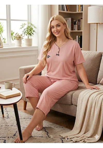 Büyük Beden Kısa Kollu Likralı Pegasus Kumaş Kapri Pijama Takımı Somon