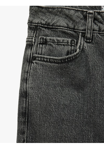 Koton Slim Fit Cepli Düğmeli Pamuklu Yıkamalı Düz Paça Jean Pantolon - Straight Jeans Siyah 6wal40048md Siyah