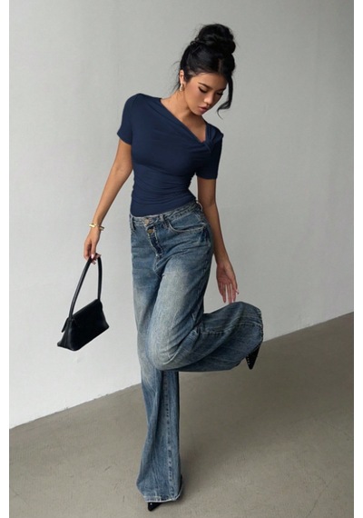 Kadın Çapraz Yaka Kısa Kollu Slim Fit Bluz Lacivert
