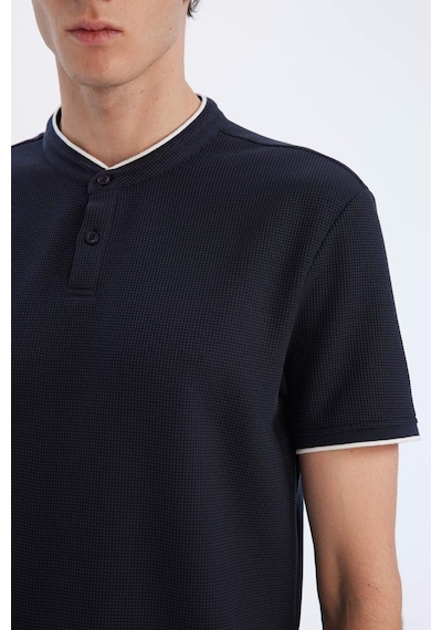 Defacto Slim Fit Dar Kesim Dik Yaka Dokulu Kısa Kollu Waffle Polo Tişört Z4262az25smnv64 Diğer