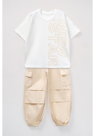 Aden Kids Bej Rengi Kaz Tüğü Kumaş Oversize Pantalon İle Kombin Alt Üst Takım Yeşil