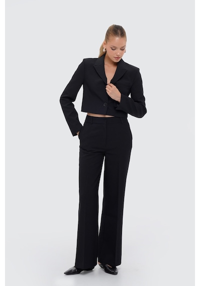Thalure Kadın Siyah Düğmeli Slim Fit Crop Blazer