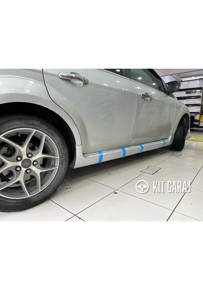Kit Garaj Focus 2 - 2.5 Yan Marşpiyel Plastik Boyasız