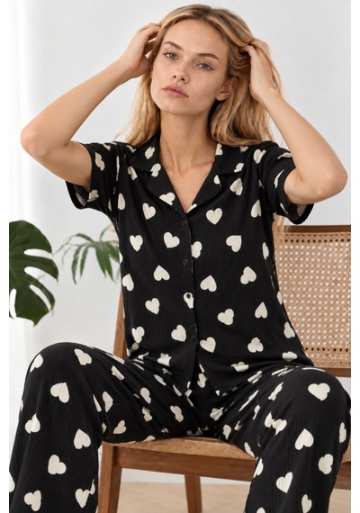 Kadın Kalpli Kısa Kollu Siyah Pijama Takımı 4825