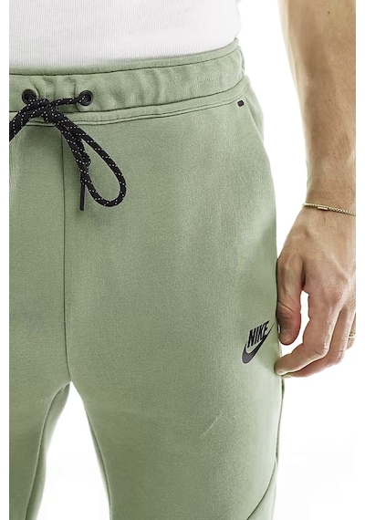 Nike Tech Fleece Slim Fit Men S Track Jogger Pants Erkek Dar Kesim Eşofman Altı Yeşil Yeşil - Siyah Nike Tech Fleece Slim Fit Men S Track Jogger Pants Erkek Dar Kesim Eşofman Altı Yeşil Yeşil - Siyah