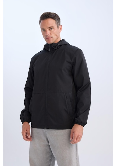 DeFacto Su İtici Slim Fit Dar Kesim Kapüşonlu Fermuarlı Mevsimlik Baharlık Mont C5821AX25SPBK27 DeFacto Su İtici Slim Fit Dar Kesim Kapüşonlu Fermuarlı Mevsimlik Baharlık Mont C5821AX25SPBK27