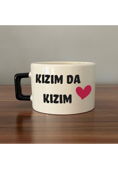 Kızım Da Kızım Baskılı Kadınlar Günü Siyah Kulplu C Fincan