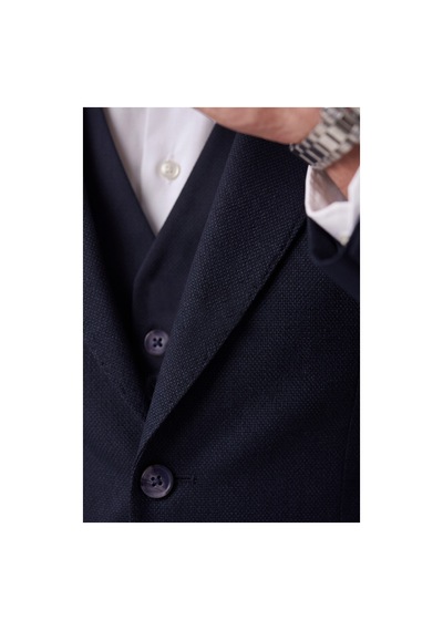 Deepsea Erkek Slim Fit Dar Kesim 3'lü Koyu Lacivert Takım Elbise Yelekli Çift Düğme Çift Yırtmaç Takım 2600509 Deepsea Erkek Slim Fit Dar Kesim 3'lü Koyu Lacivert Takım Elbise Yelekli Çift Düğme Çift Yırtmaç Takım 2600509