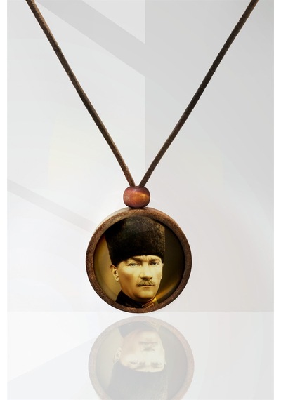 Mustafa Kemal Atatürk Ahşap Kolye N11.31076 Altın