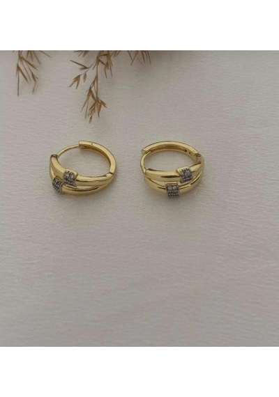 Xuping 14 Ayar Renginde Zirkon Taşlı Halka Model Küpe Altın