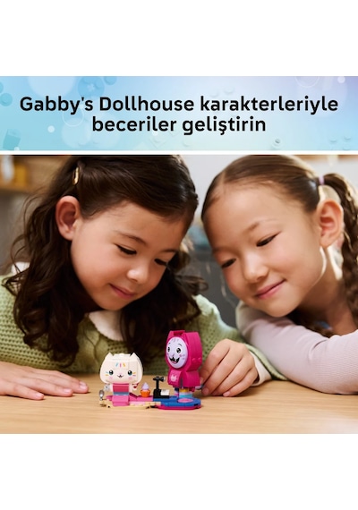 LEGO® Gabby’s Dollhouse Gabby’nin Parçalarla İnşa Edilen Kedi Arkadaşları 11215 - 6 Yaş ve Üzeri için Oyuncak Yapım Seti (324P)
