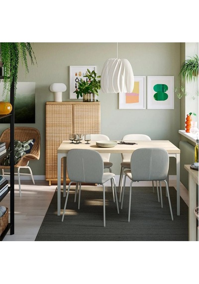 Ikea Bej Geniş Yemek Masası - Yemek Sandalyesi Oturma Yeri