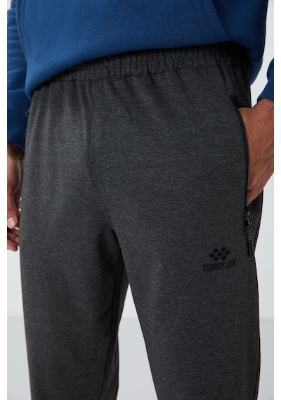 Tommy Life Antrasit Melanj Fermuar Cepli Standart Kalıp Jogger Erkek Eşofman Alt - 84651 Antrasit - Melanj Tommy Life Antrasit Melanj Fermuar Cepli Standart Kalıp Jogger Erkek Eşofman Alt - 84651 Antrasit - Melanj