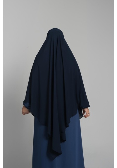 Hürrem Bone Lacivert Pratik Hazır Geçmeli Tesettür Eşarp Medine İpeği Bağcıklı Sufle Hijab 2301 02 Lacivert
