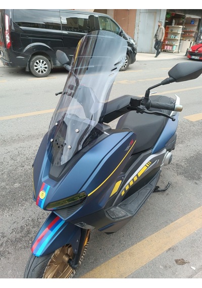 Motocam Rks Vieste 249 Ön Cam 2022-2026 Model 75cm Füme Renkli 4mm Uzun