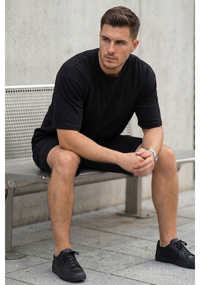 Erkek Siyah Oversize Tişört Bisiklet Yaka Basic Rahat Kalıp Günlük T-shirt